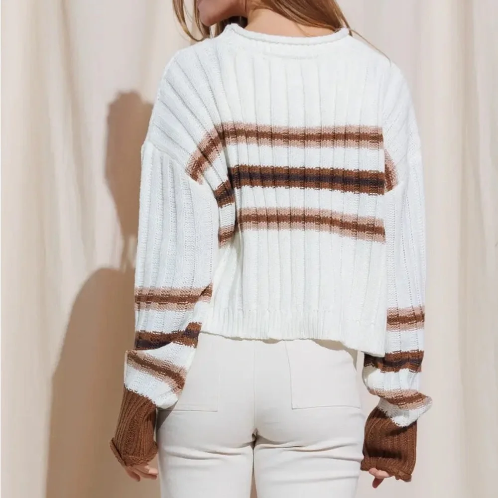 Izzy sweater - Picture 2 of 3